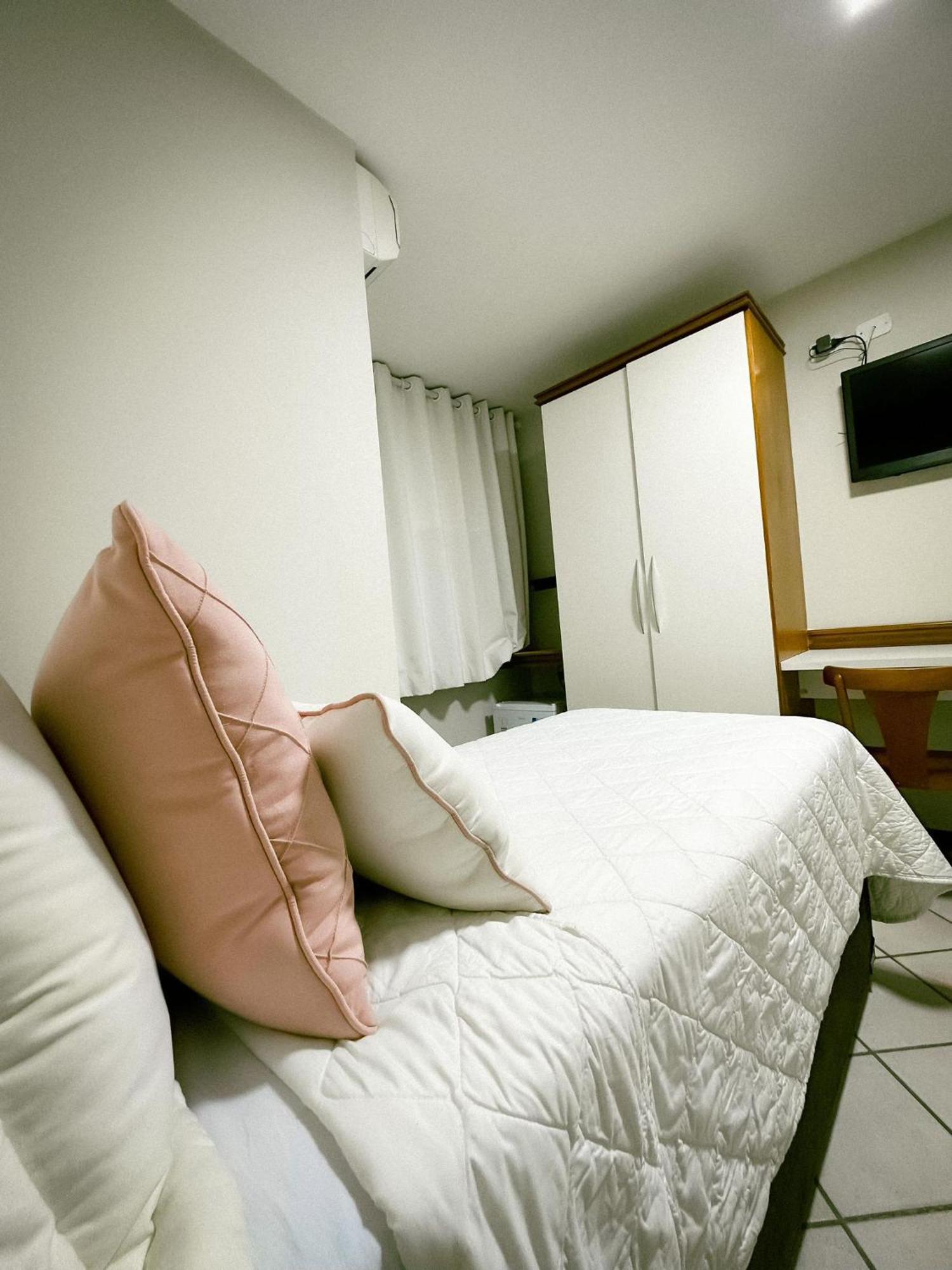 Porty Brasil Hotel Paranagua Exterior photo